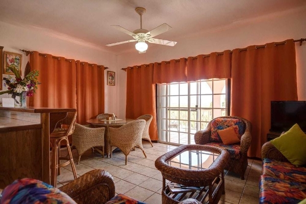 Royal Palms Hotel (Long Bay Village)